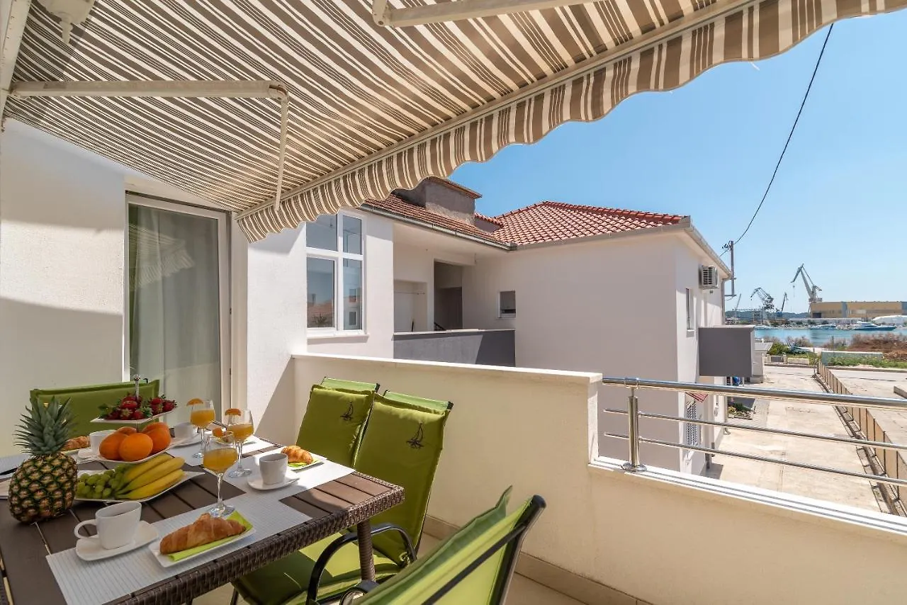 Apartment Roko Trogir